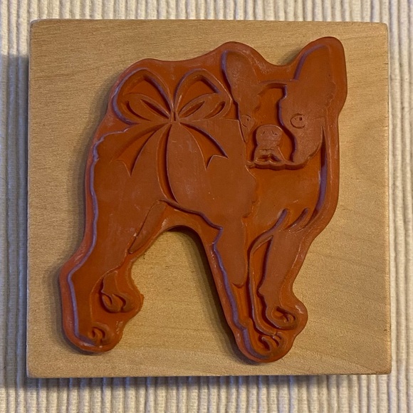 Recollections Christmas Dog Wood Mounted Stamp - Picture 2 of 5